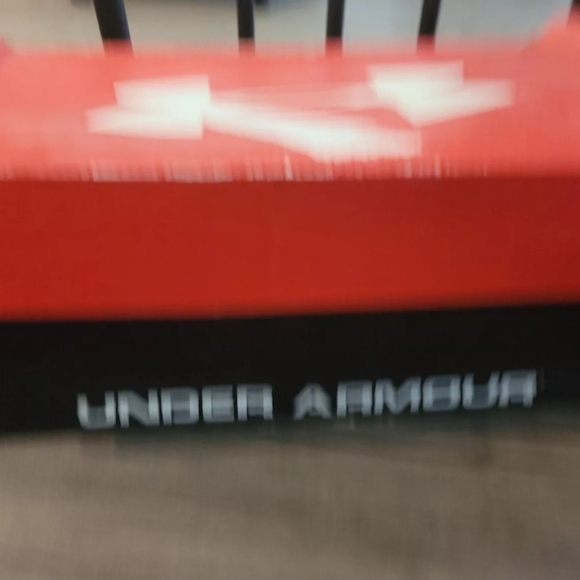 Men's Under Armour Cleats Nitro Size 13.5 NIB - Picture 2 of 8